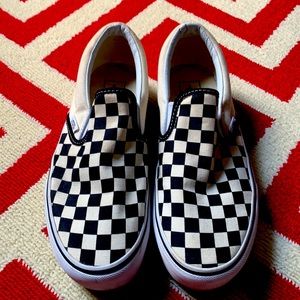 Vans Women’s Platform Checkered Slip-on
